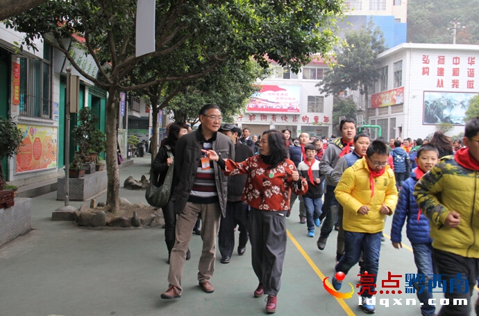 D鄢֧ӛ(w)УL(zhng)I(lng)҈F(tun)^ng.jpg